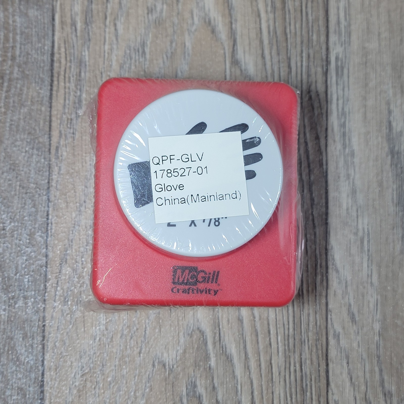 SEALED McGill Craftvity Glove Paper Punch Scrapbooking Crafting Craft 178527-01