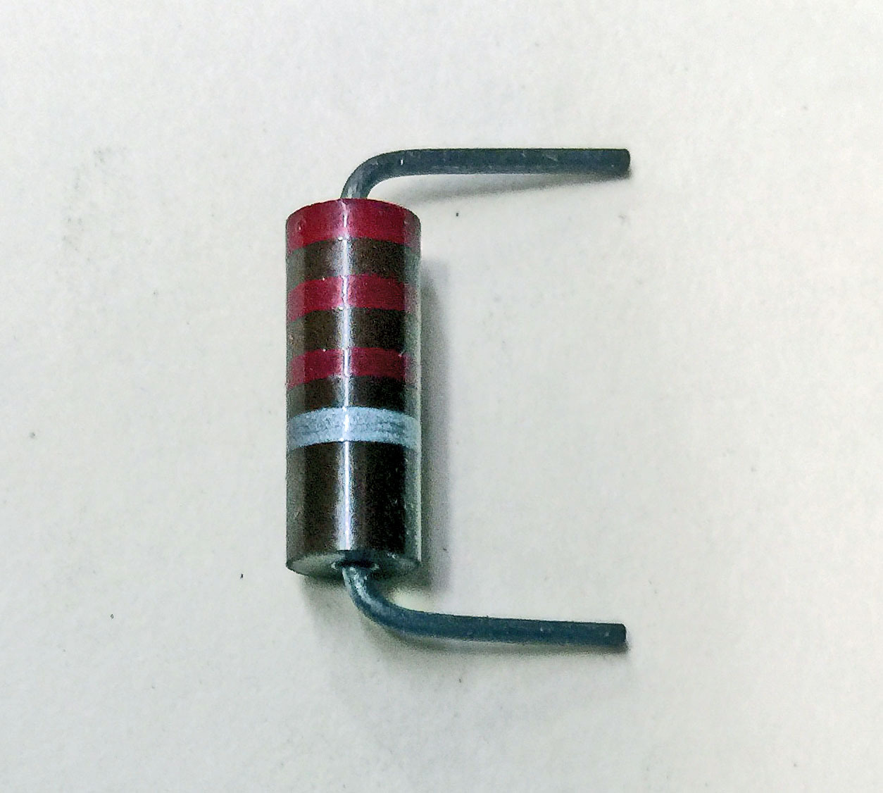 Pack of 4 NOS Carbon Composition Resistors 2.2K Ohm 1W 10% - Short Leads