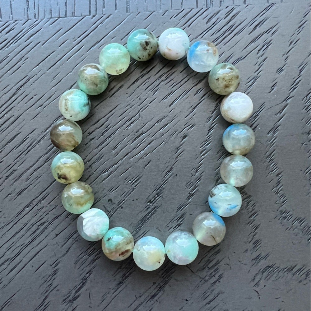 Azurite with quartz bracelet 11mm