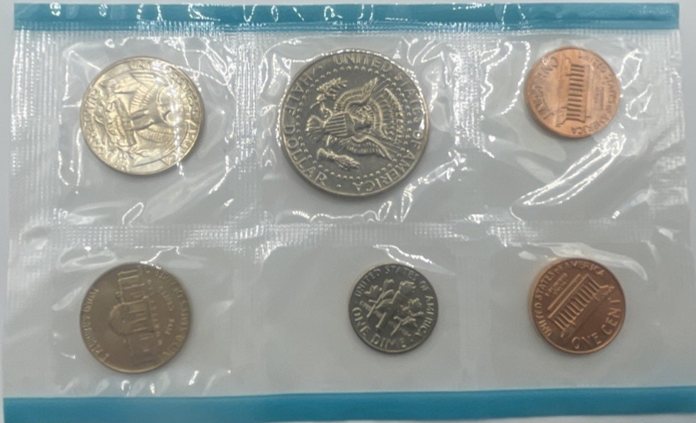 1972 U.S. Mint Uncirculated Coin Set – Mint Cello Packaging