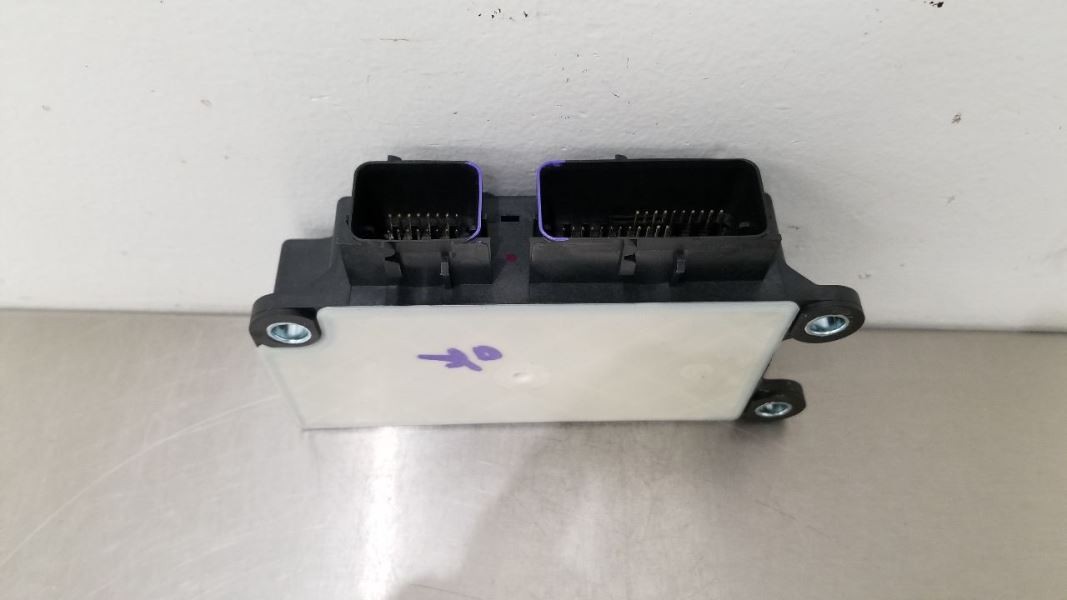 22 CHEVY SILVERADO 3500 SRS BAG MODULE 13584587