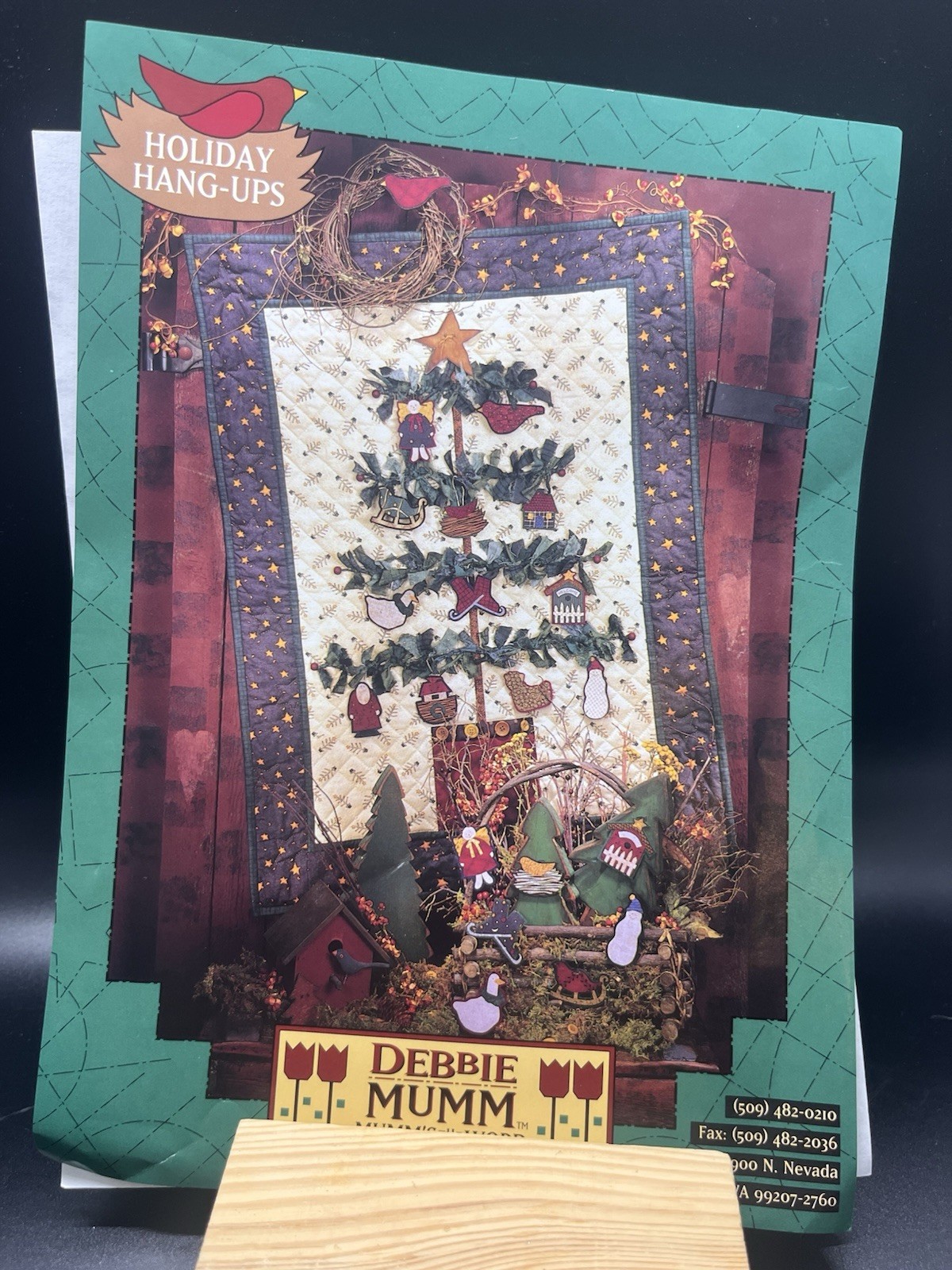 Debbie Mumm Holiday Hang-Up Christmas Tree Quilt Sewing Pattern UNCUT