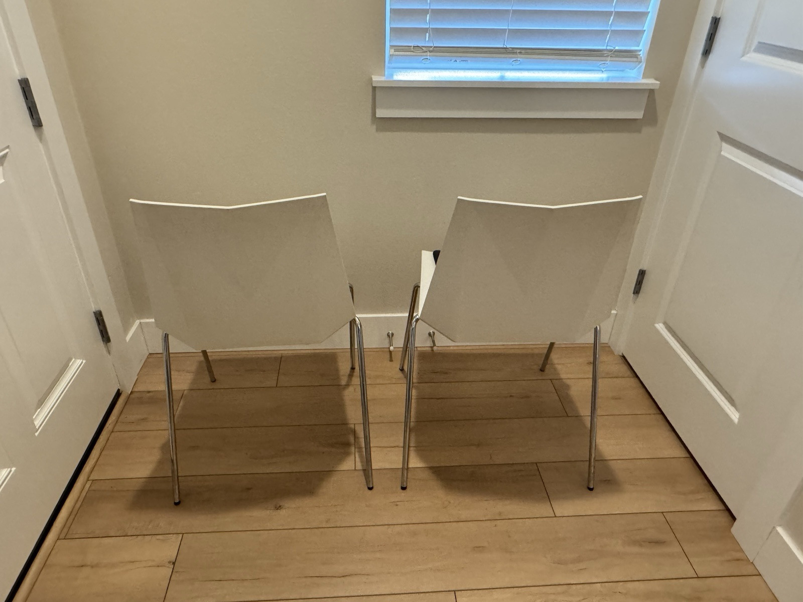Mid Century Modern Chairs White Black Chrome Klaessons Mayflower Set Of 2