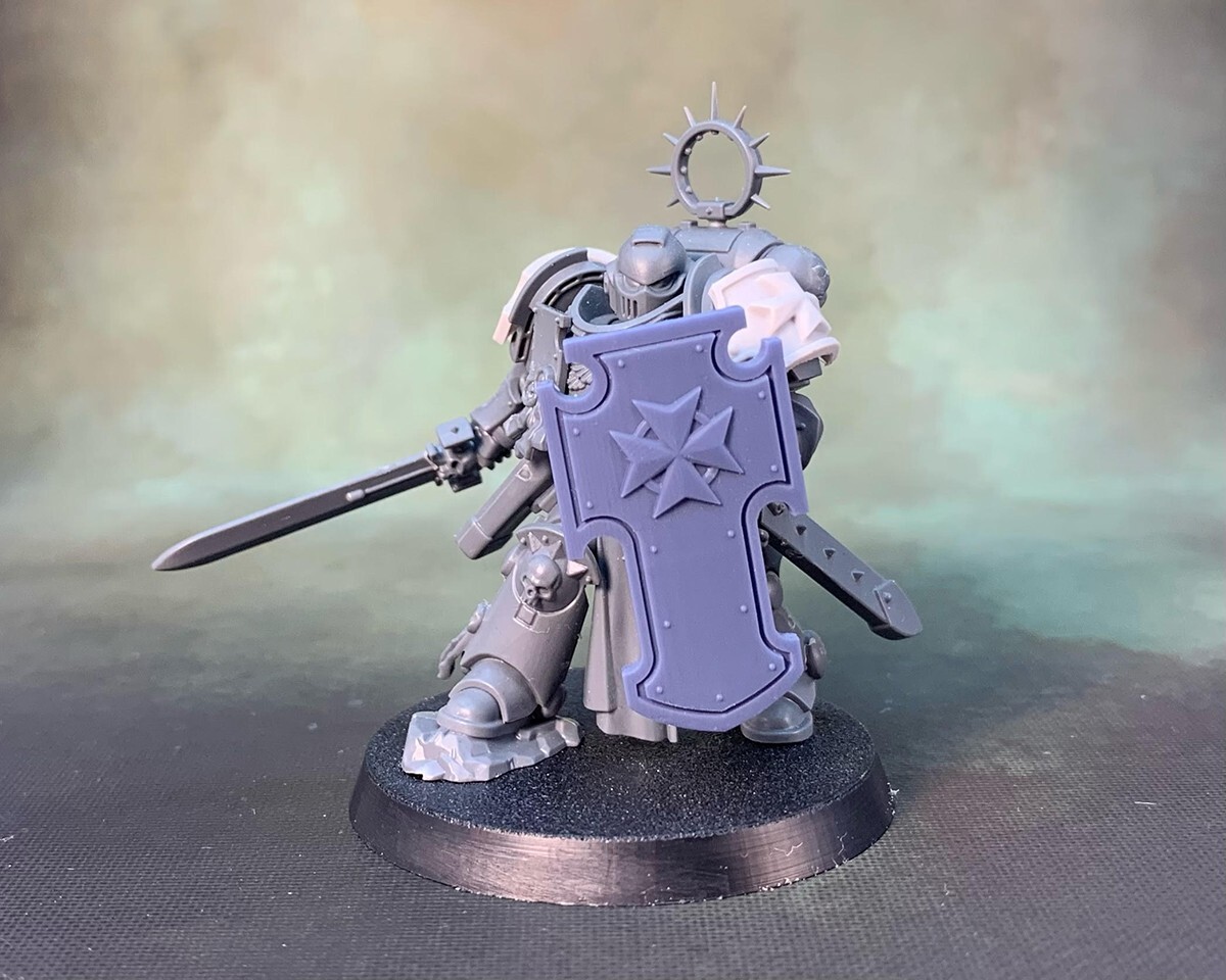 Tower Shield Cross B Left - compatible w 40k black templars Primaris stormshield