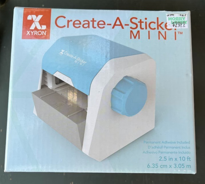 XYRON ~ CREATE-A-STICKER MINI ~ No heat batteries or electricity ~ 2.5"