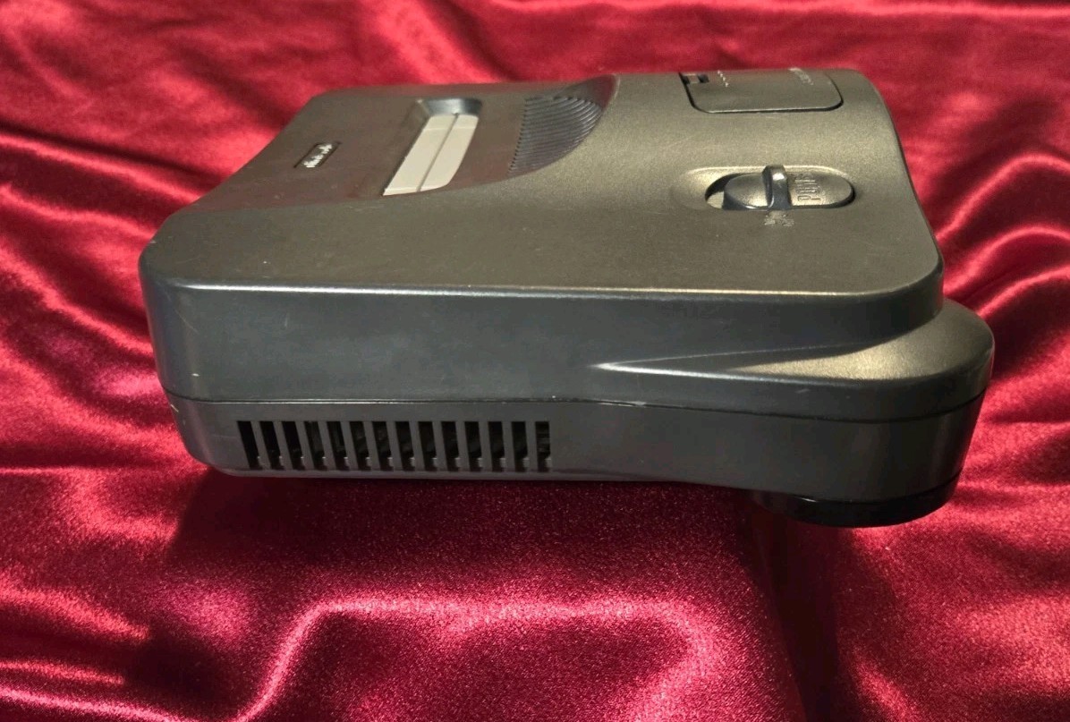 Nintendo 64 N64 Console Black System Bundle with Yellow Controller and Cables