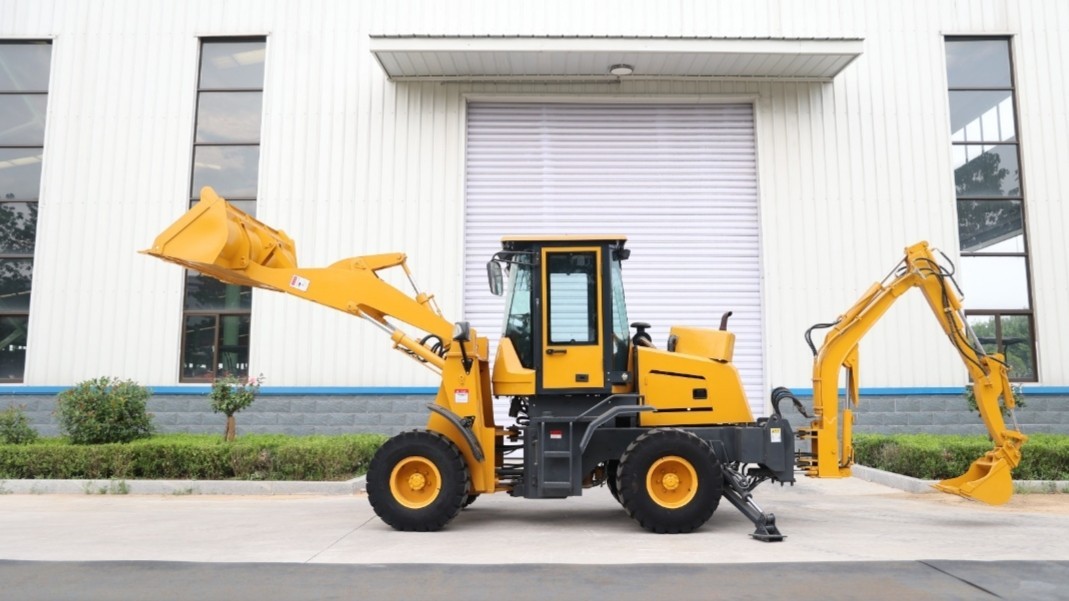 TOROS backhoe loaders TBL10-20 ( zero hours) 4x4, diesel, with 5 attachments.