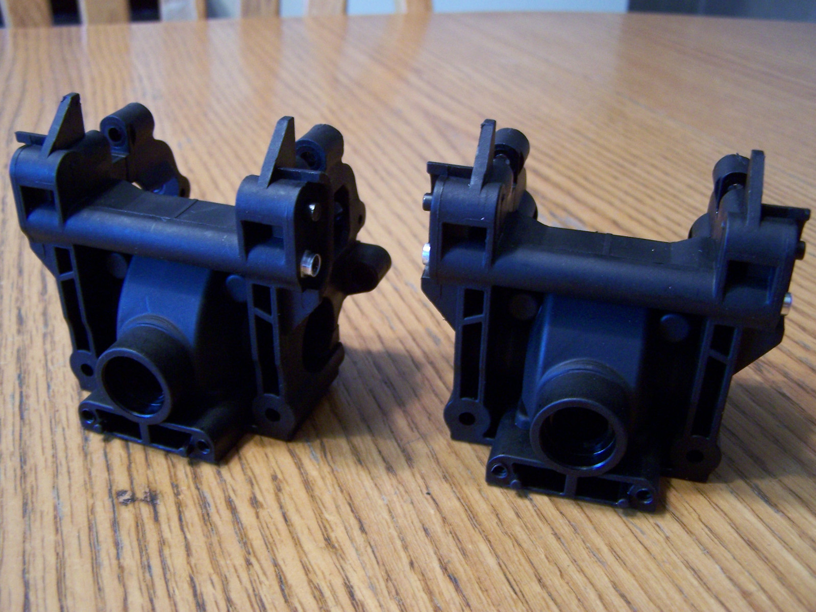 HPI Savage X 4.6 GT-6 Front Rear Composite Bulkhead Differential Case Gear Box