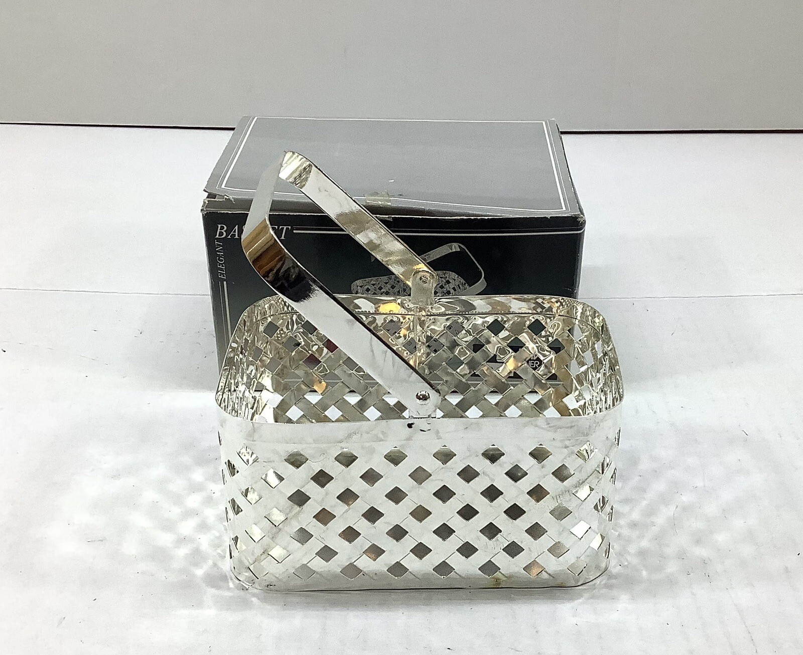 Davco Silver Collectible Elegant Basket