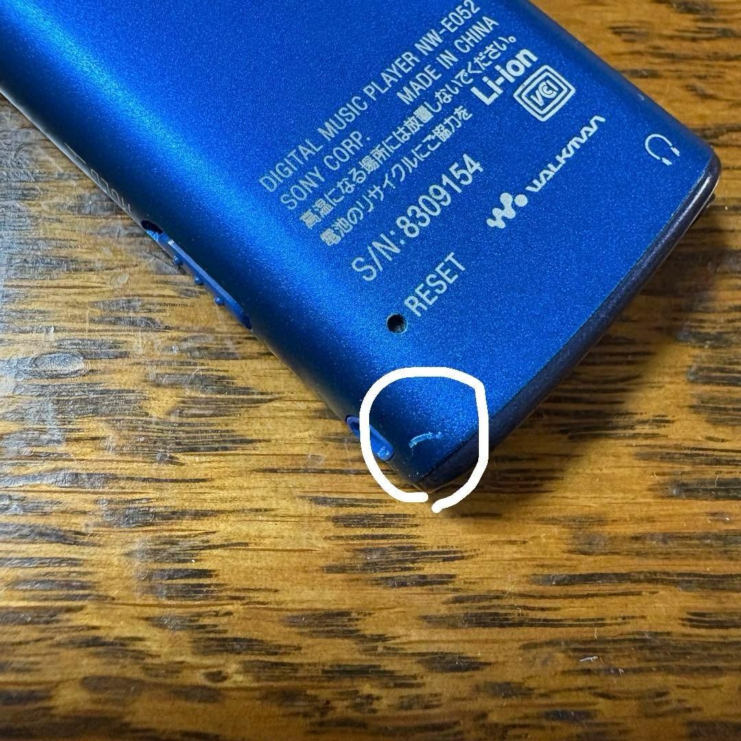 Sony NW E052K 2GB Walkman Digital Player Blue Compact Portable Micro