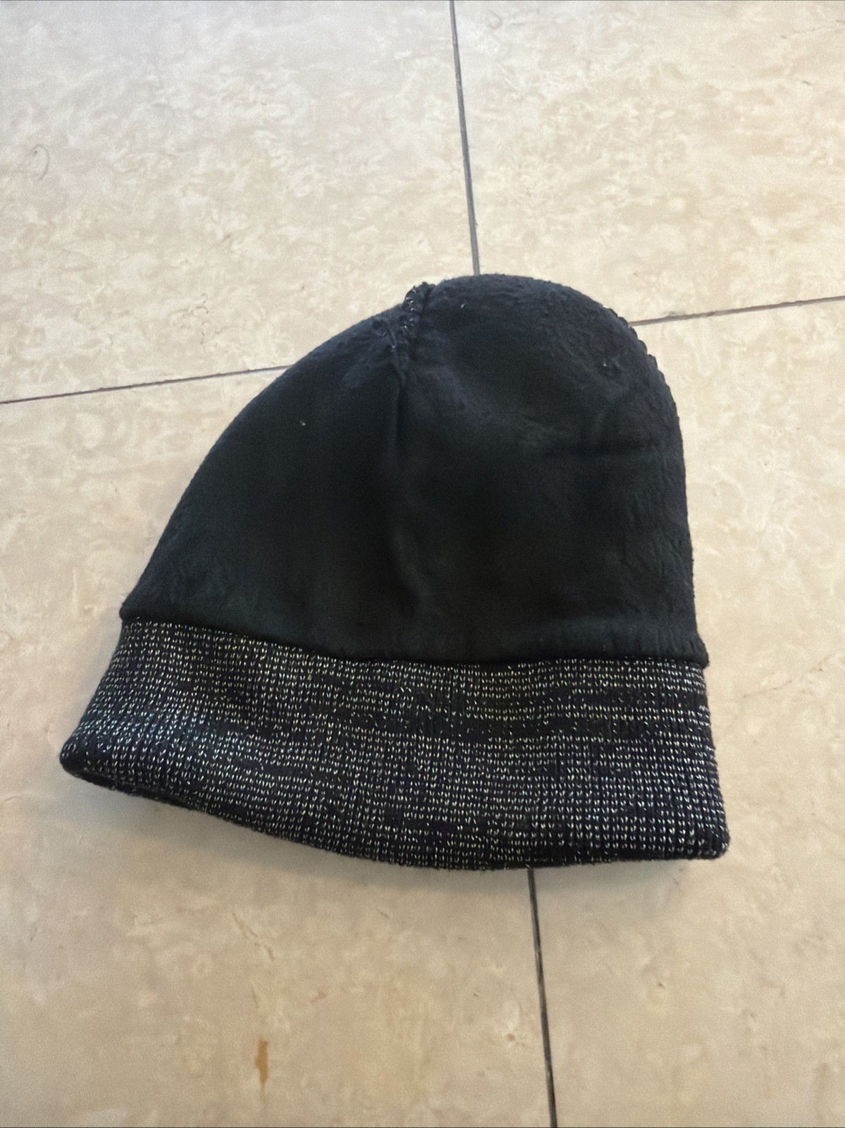 Unbranded Black And Silver Beanie One size Hat