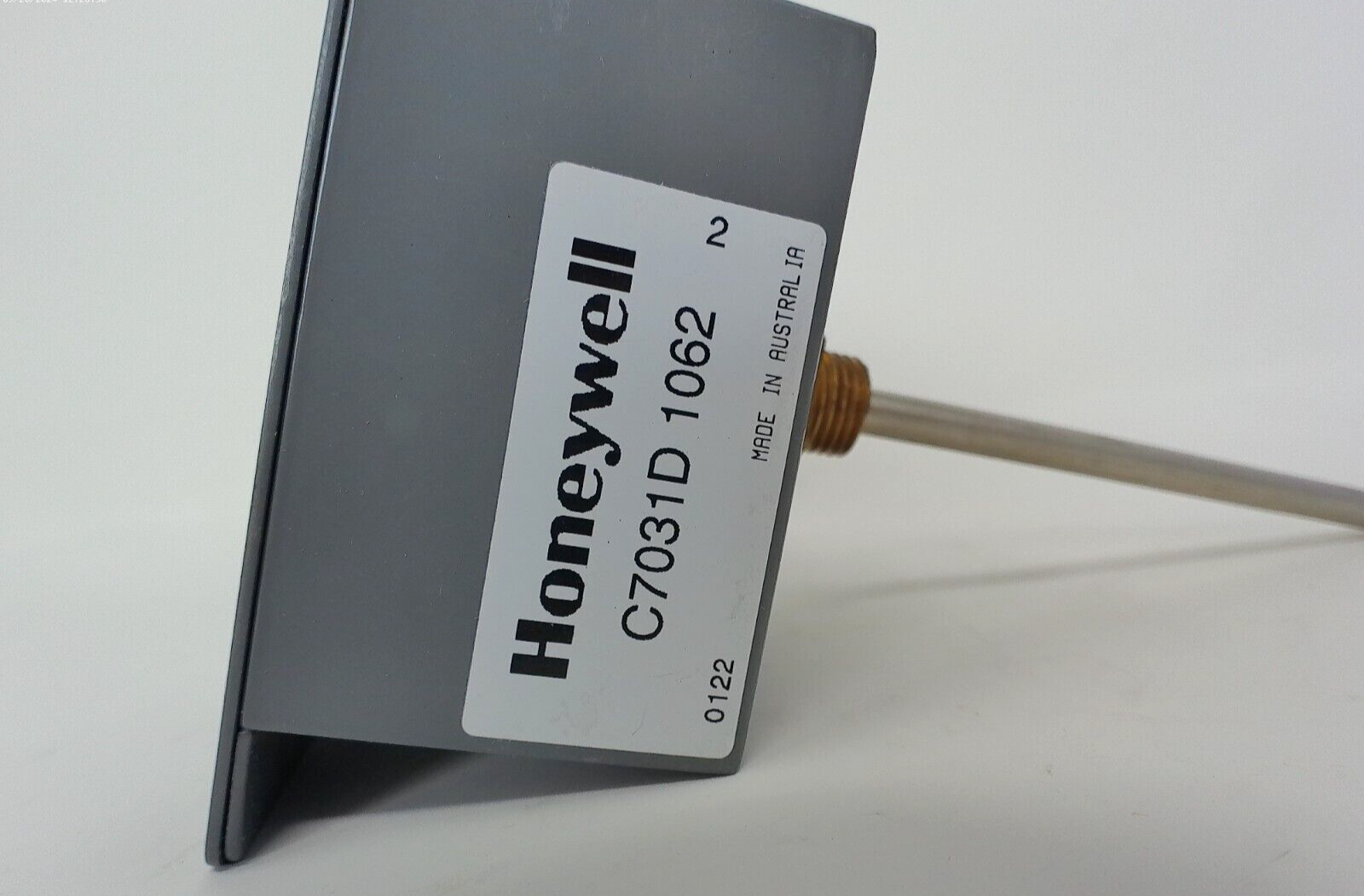 Honeywell C7031D 1062 Moisture Proof Sensor