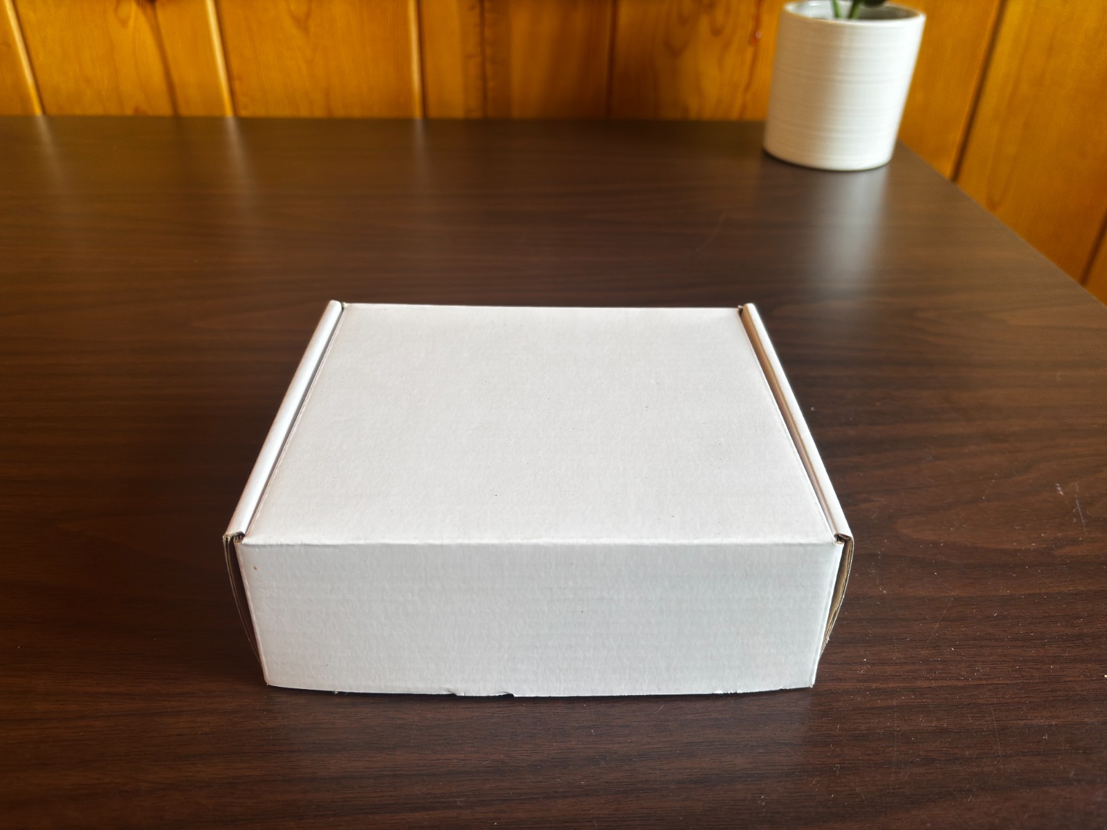 Grandstream GRP_WM_L Wall Mount Bracket - New Sealed