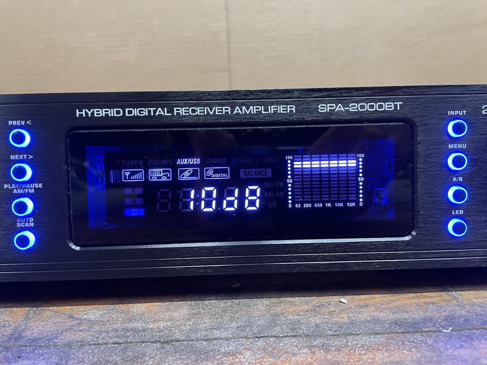Studio Z SPA-2000BT Hybrid Digital Receiver Amplifier 2000W Tested Works