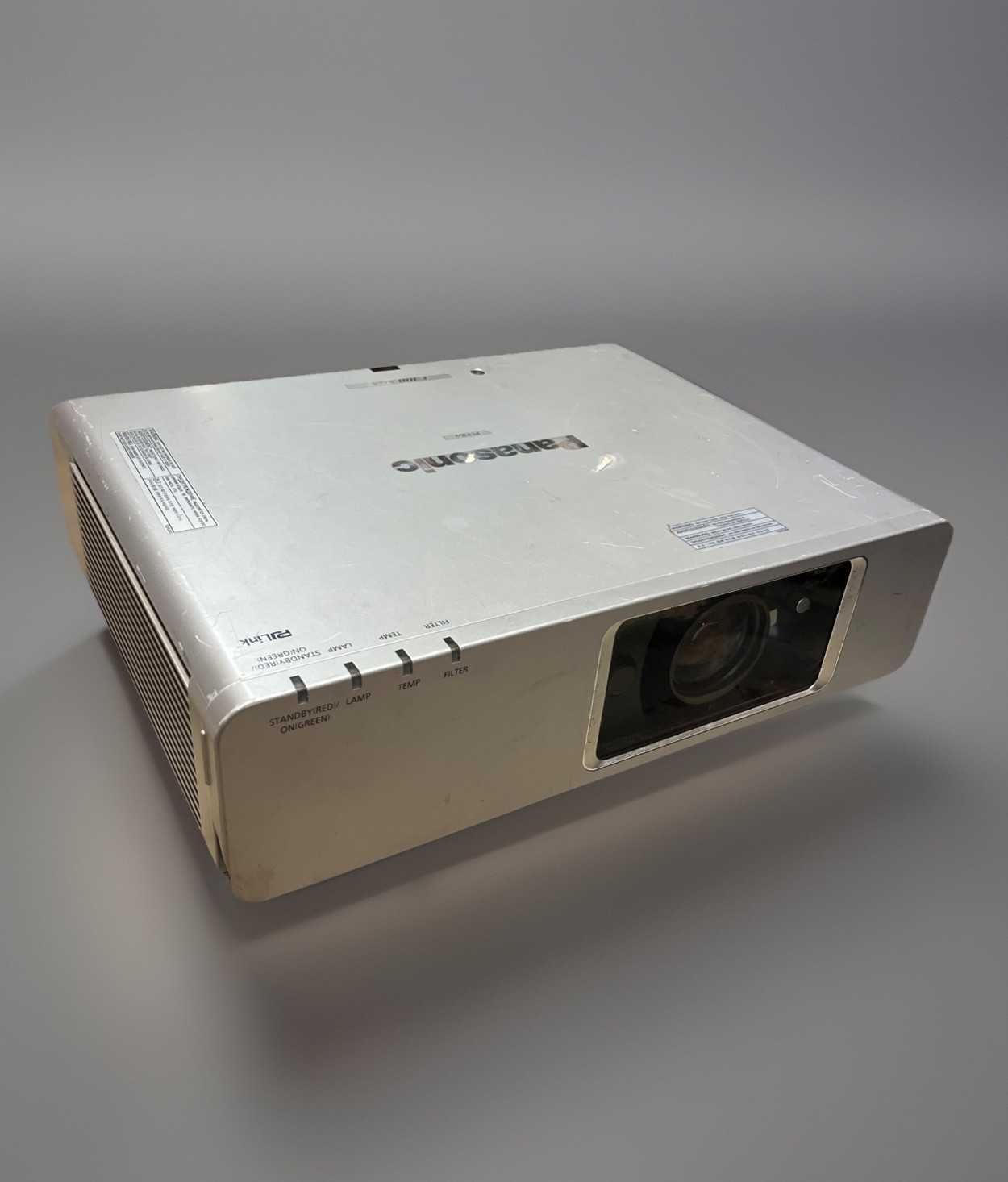 Panasonic PT-F300U XGA LCD Projector 91% Filter