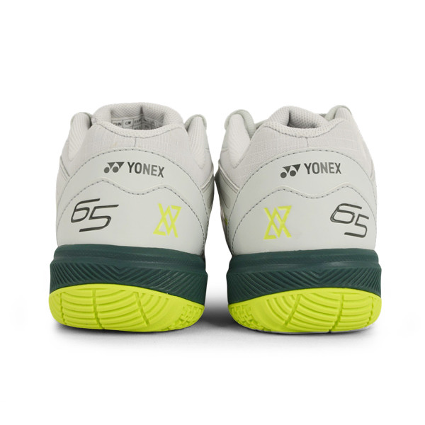 Yonex Power Cushion 65Z4 Viktor Axelsen Wide Unisex Badminton Shoes 2026 White