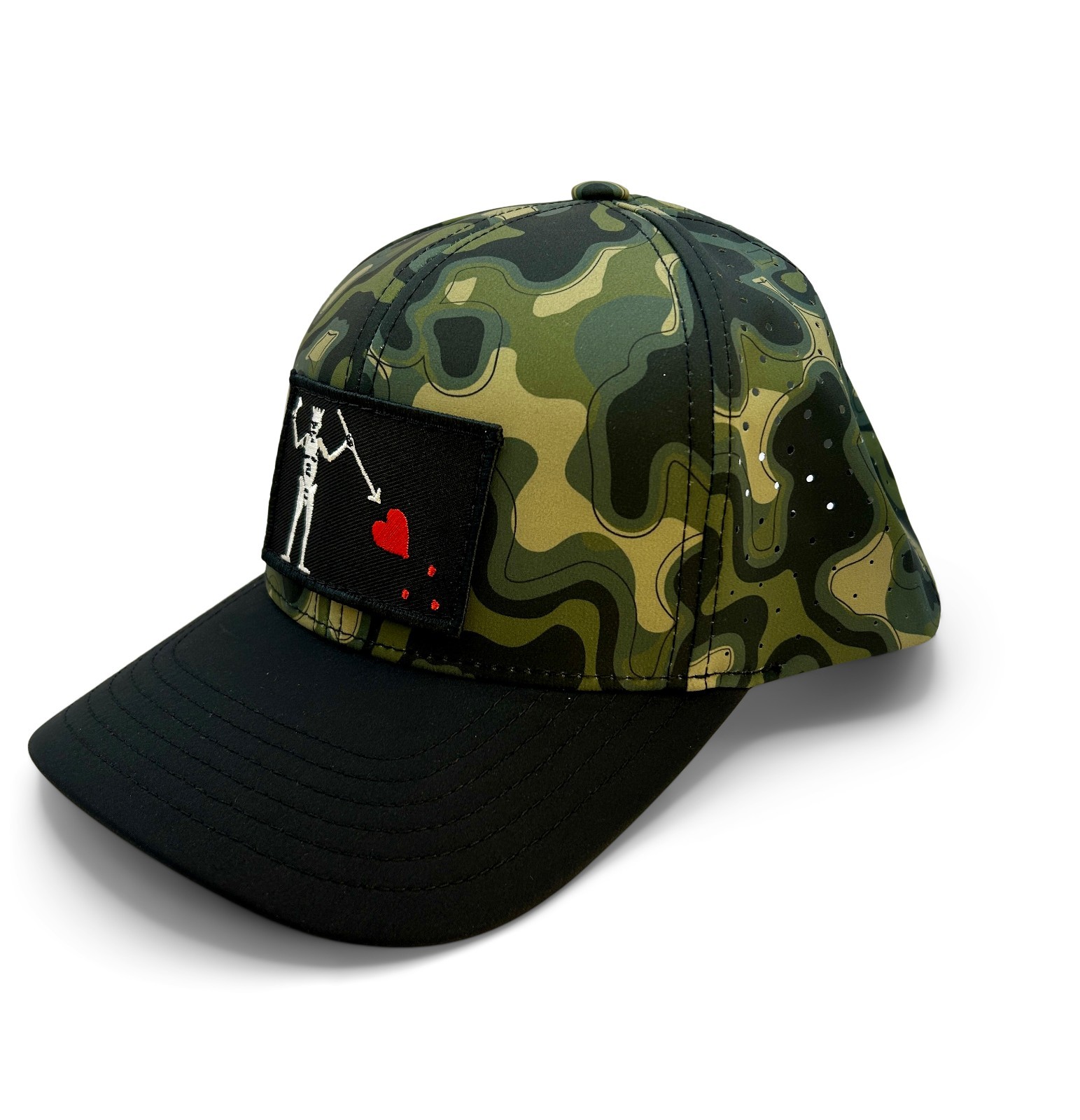 Blackbeard’s Flag Patch Hat | Sobro Waterwood Camo Performance Perforated |