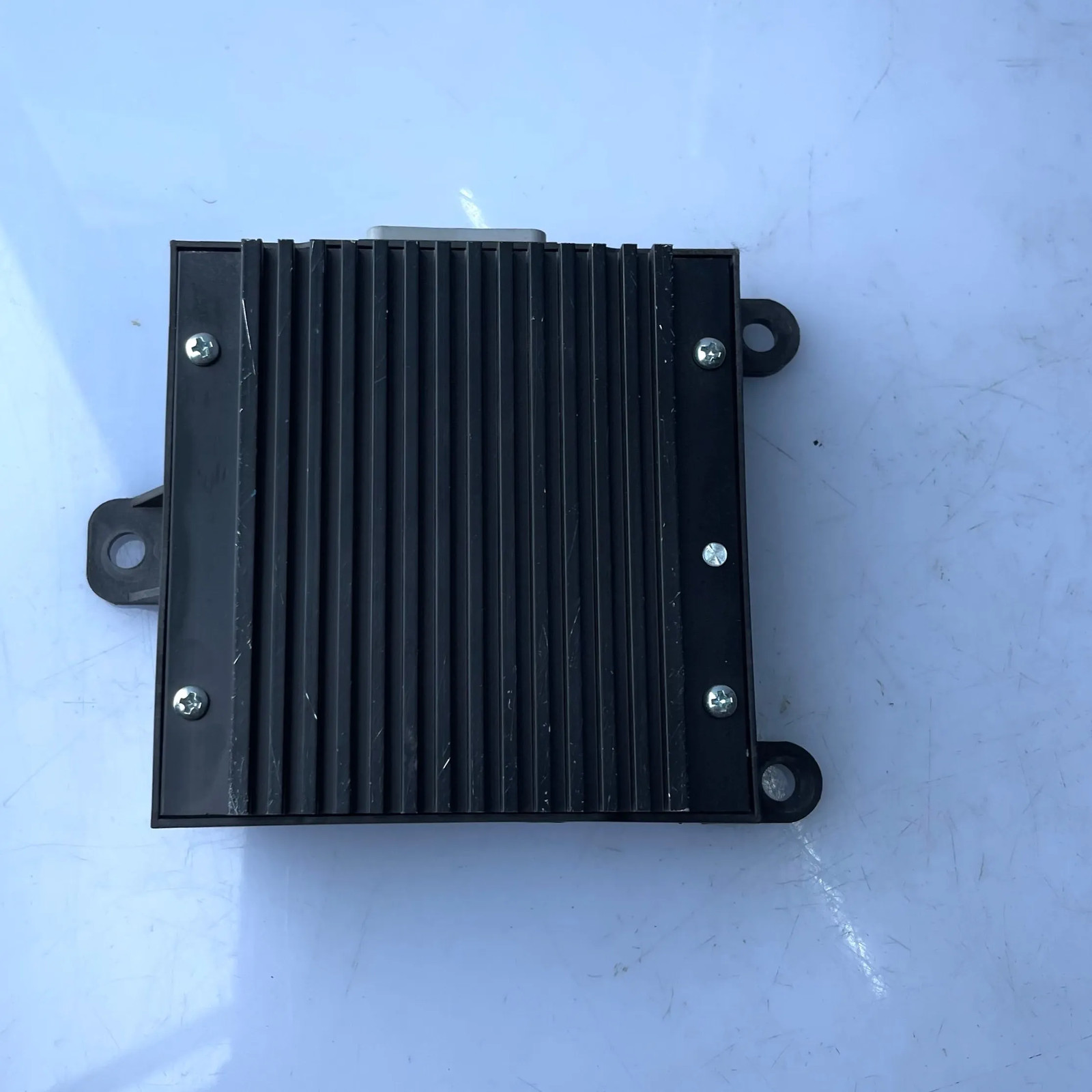2009-2015 Jaguar XF Battery Converter Control Module CX23-14A375-AE