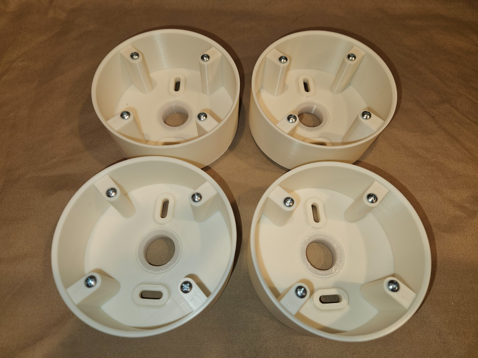 4-pack - White Outdoor Mount Box for Reolink RLC-820A RLC-520A.  Hidden Cable