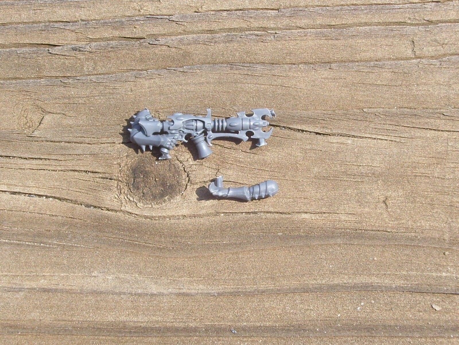 40K Drukhari Scourges Shredder Bits
