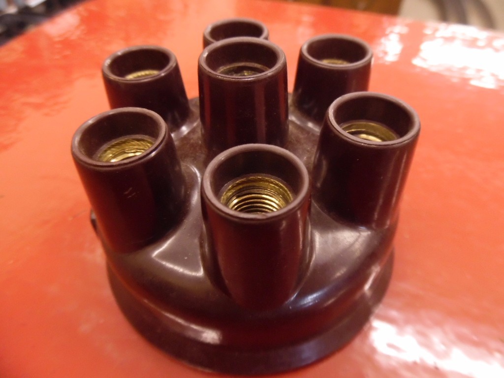 1930 's GMC Truck Yellow Cab Distributor Cap RPL 1838308 NORS 19 30 31 32 33 34
