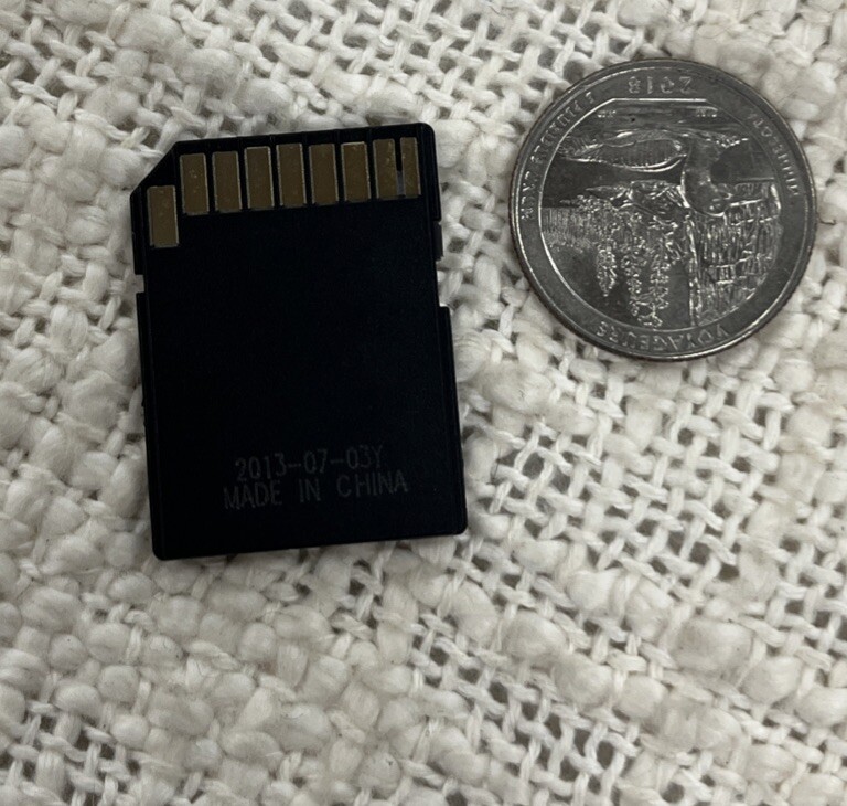 SanDisk Adapter MicroSD MicroSDHC 2013-07-03Y Made In China With Container