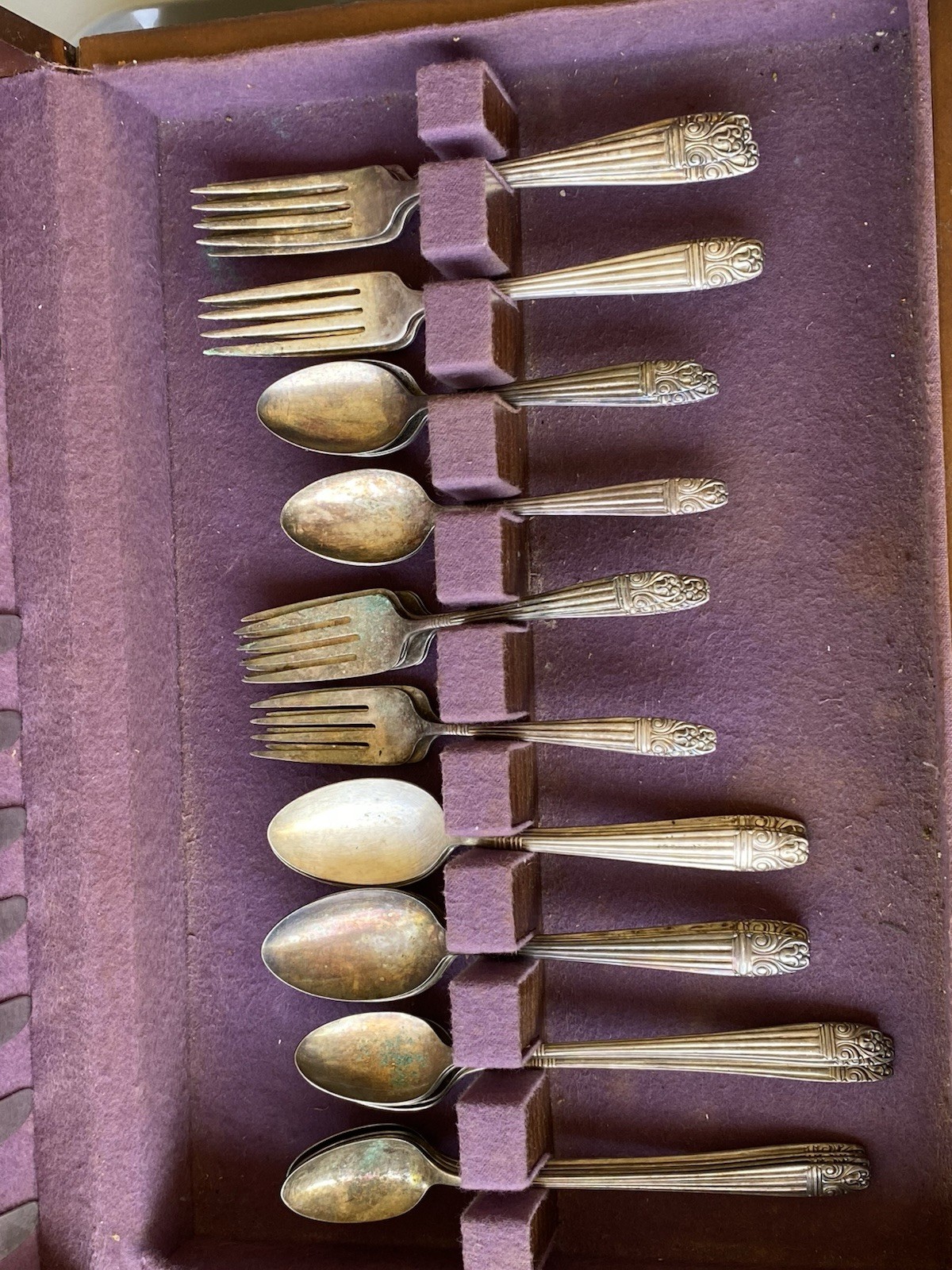Harmony House Maytime AA+ Silverplate Flatware Set 47pc w/ Case