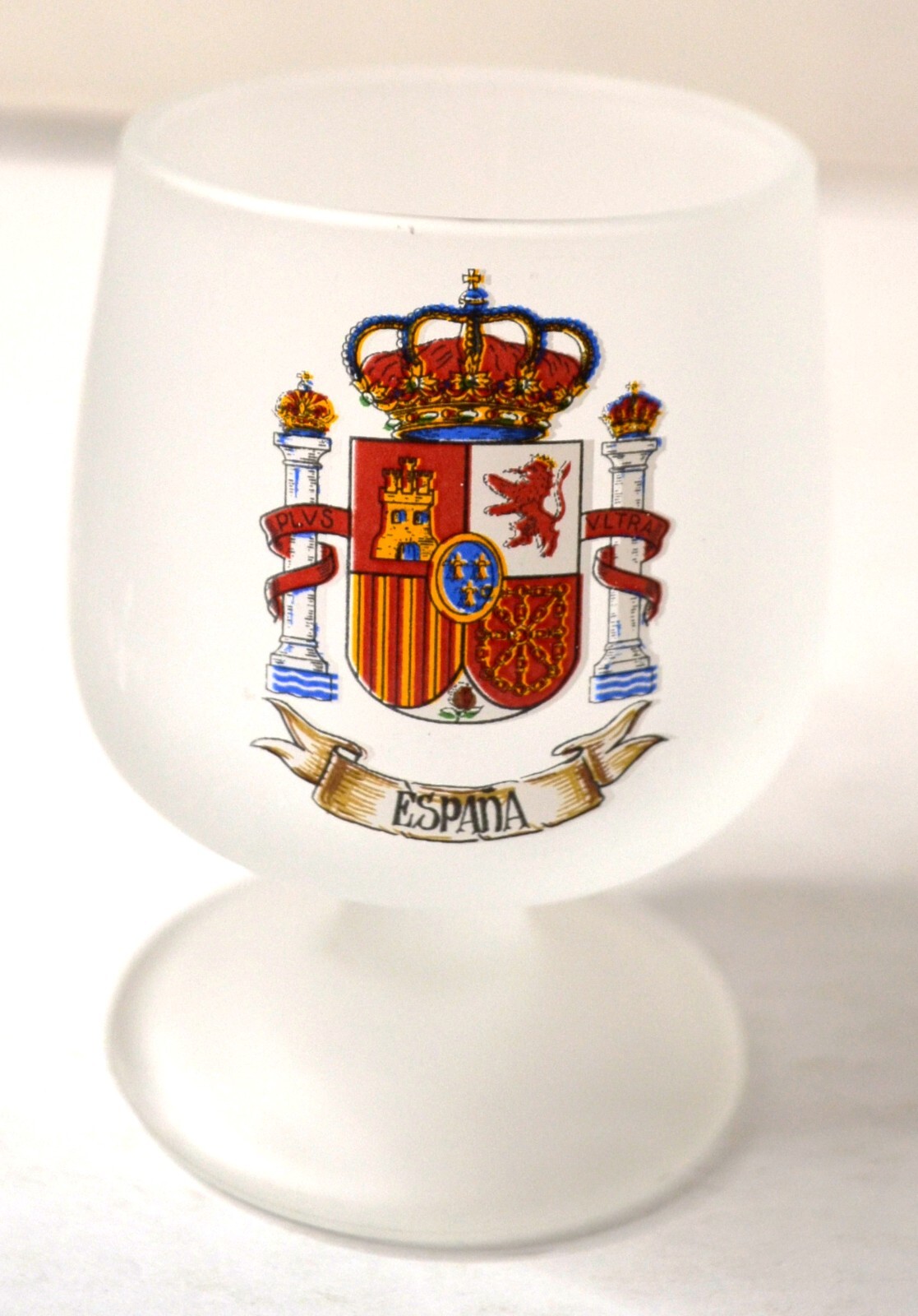 SPAIN ESPANA FROSTED FOOTED SHOT GLASS