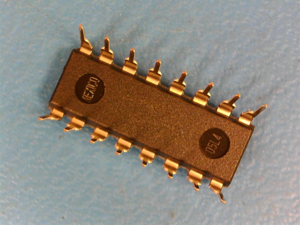 New (36pcs) CD74HCT259E TEXAS INSTRUMENTS IC Logic