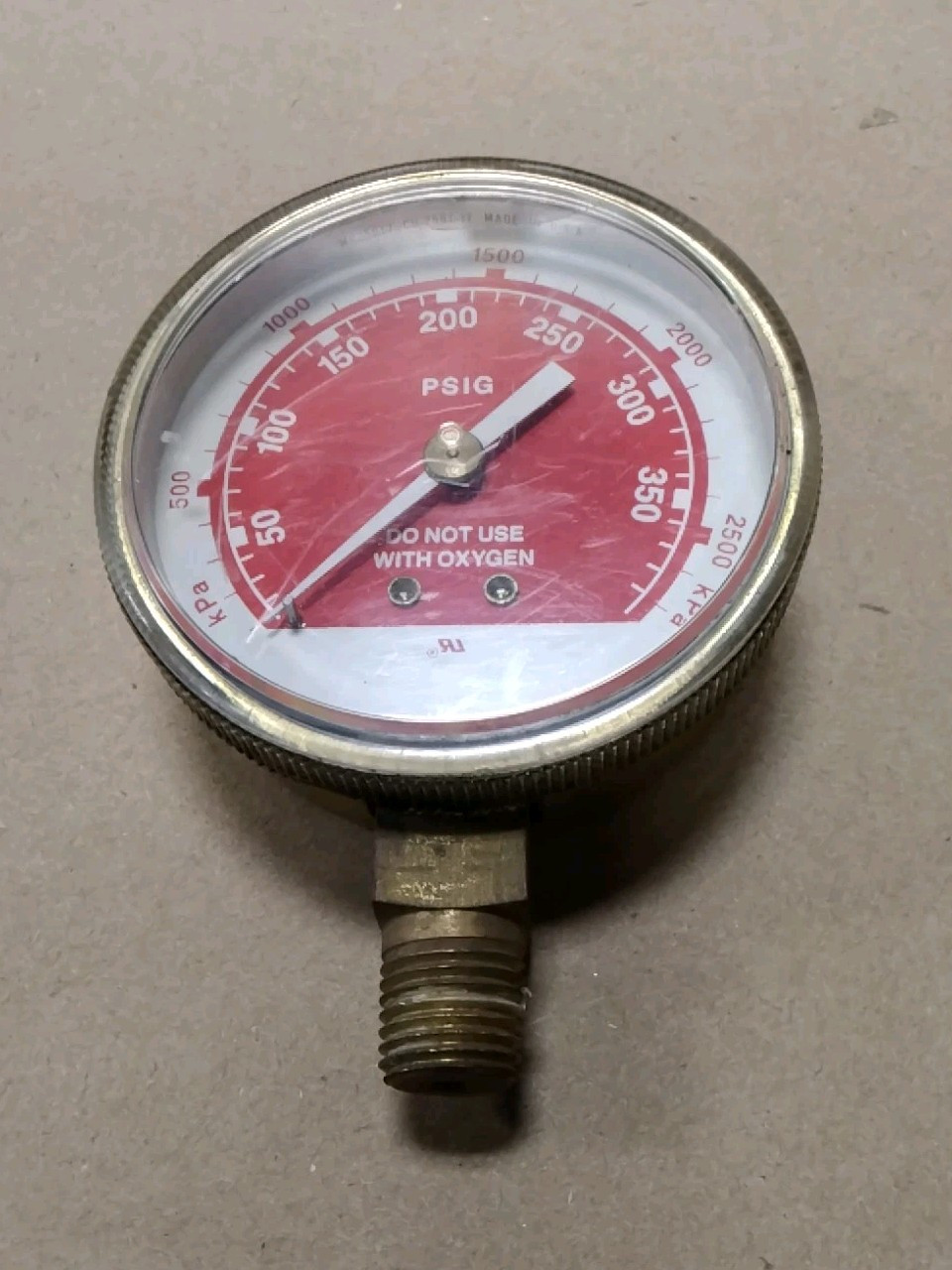 0-400psi Gauge Not For Oxygen. PSIG C18