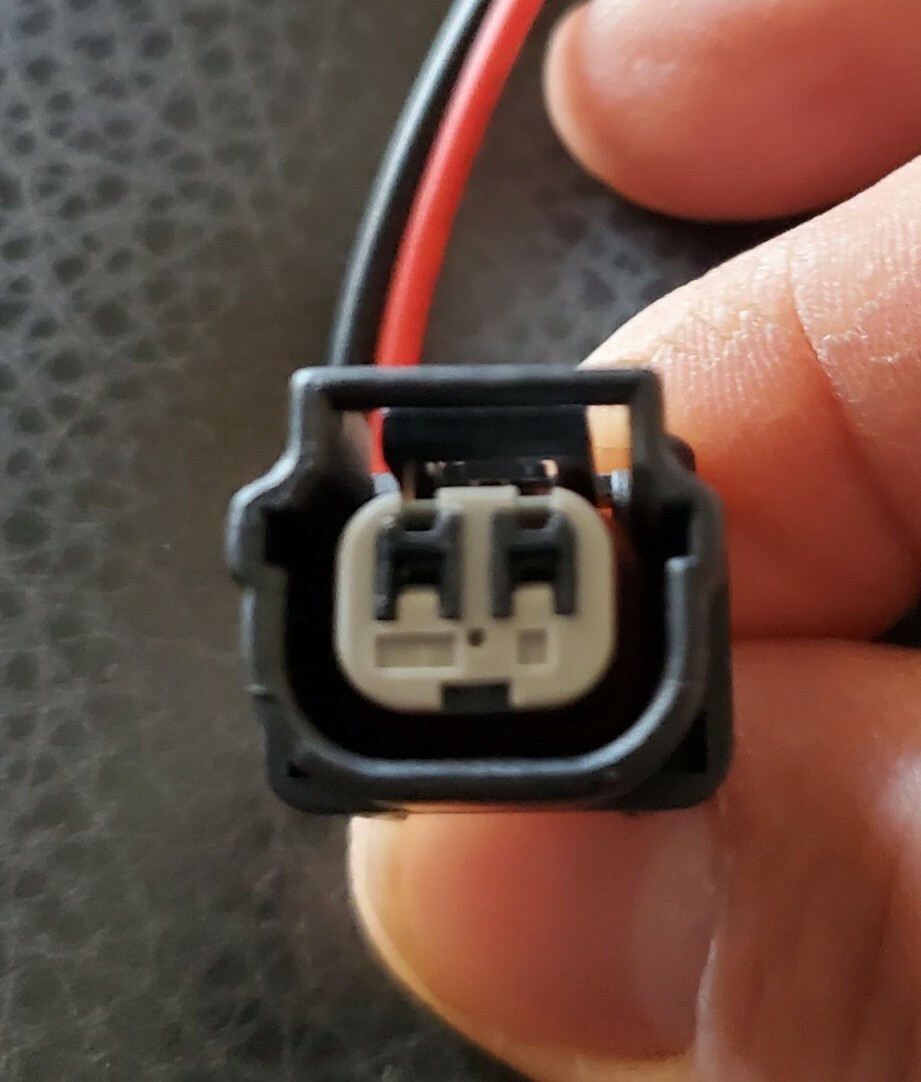 NEW GENUINE COOLANT TEMPERATURE SENSOR CONNECTOR FOR HONDA 04321-TP6-305