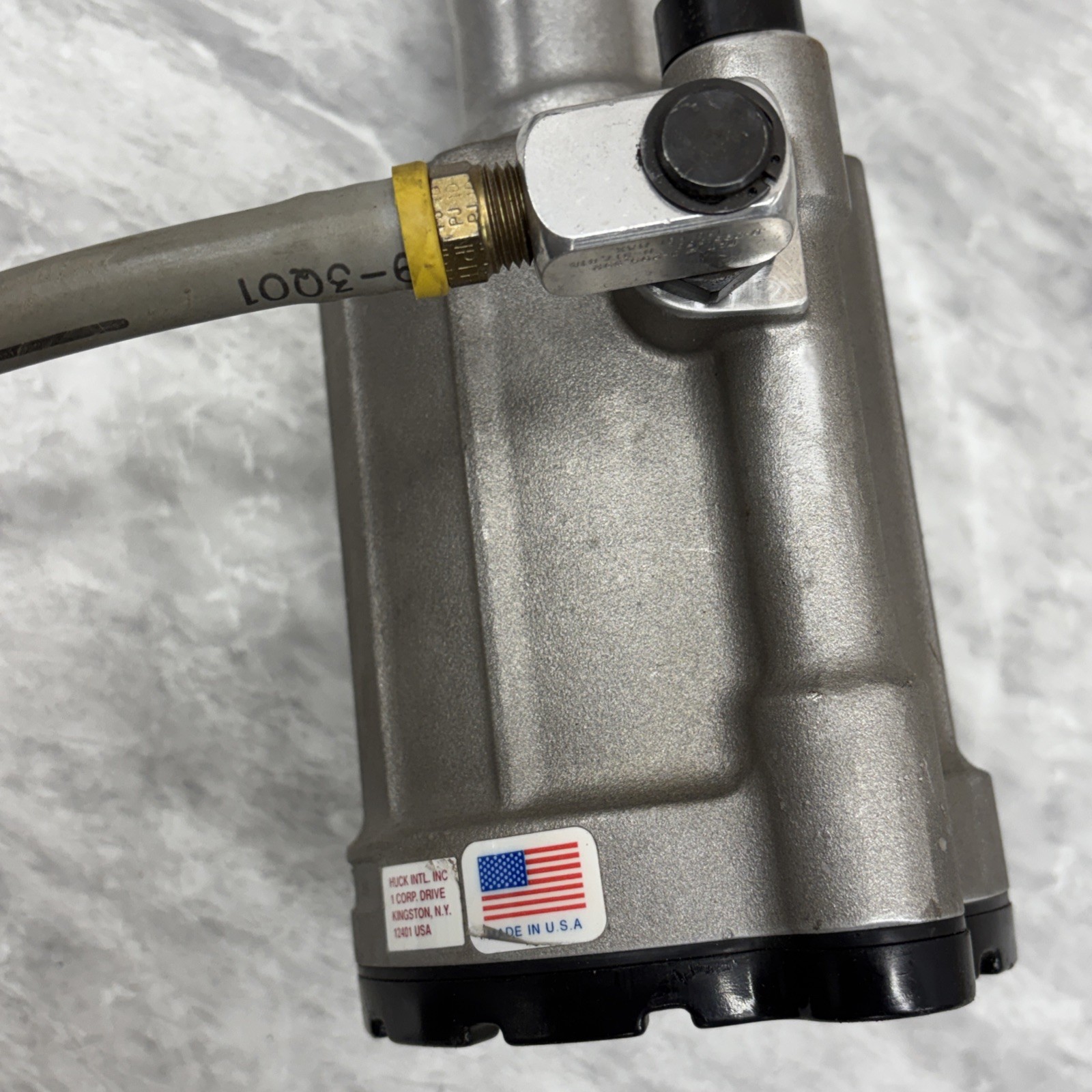 Huck 2022 Automatic Pneumatic Rivet Gun