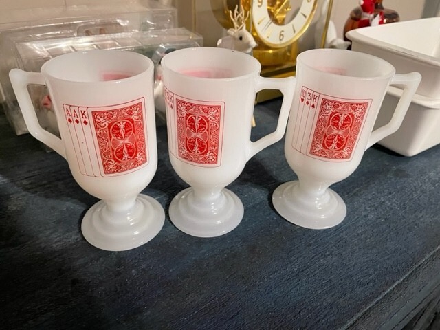 3 Poker Cards Milk Glass Footed Mugs Aces Kings Poker Gambling~L@@K!!!!