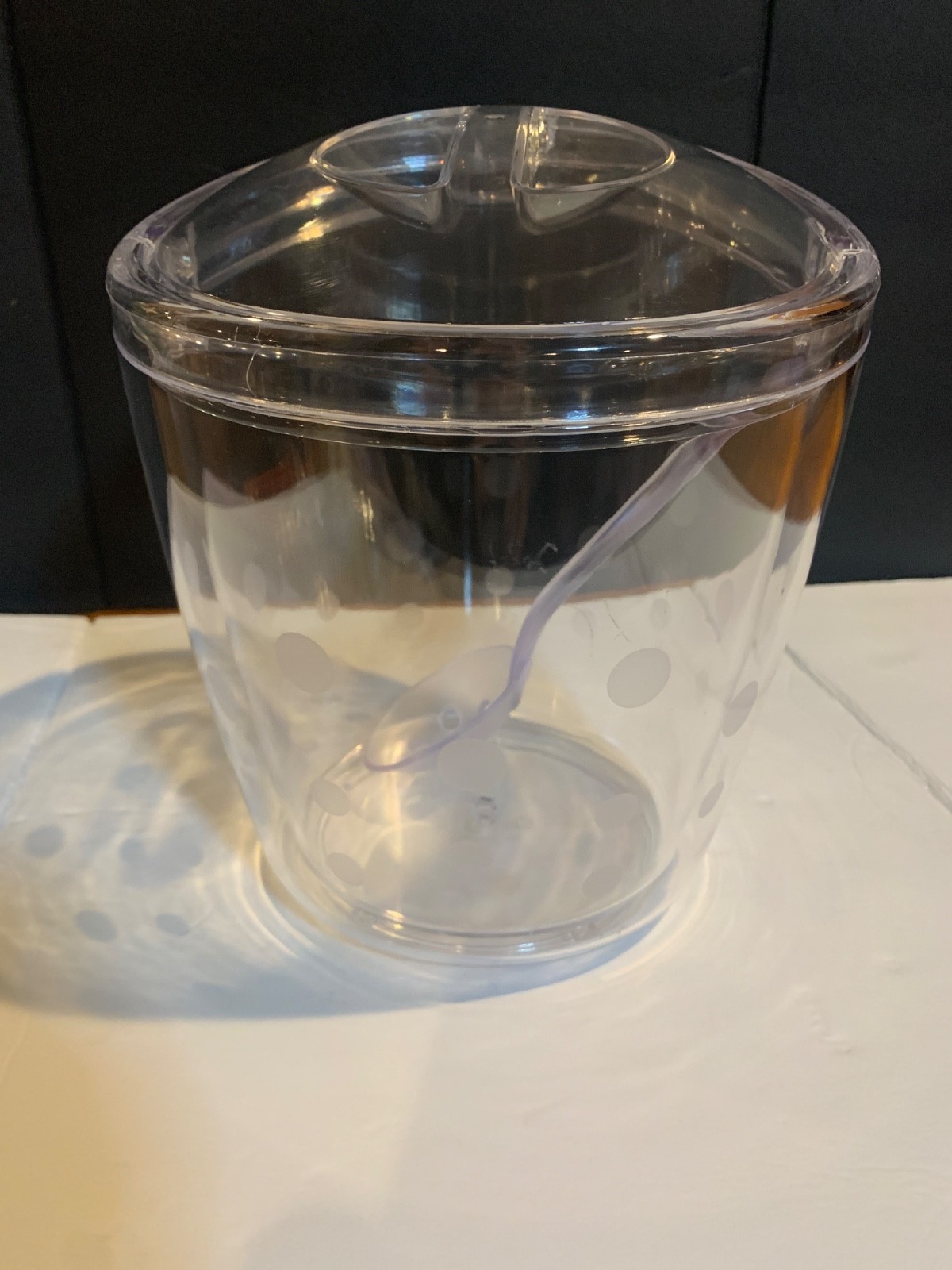 Pampered Chef Acrylic Ice Bucket #2836 Polka Dots w/Lid, Handle, Scoop