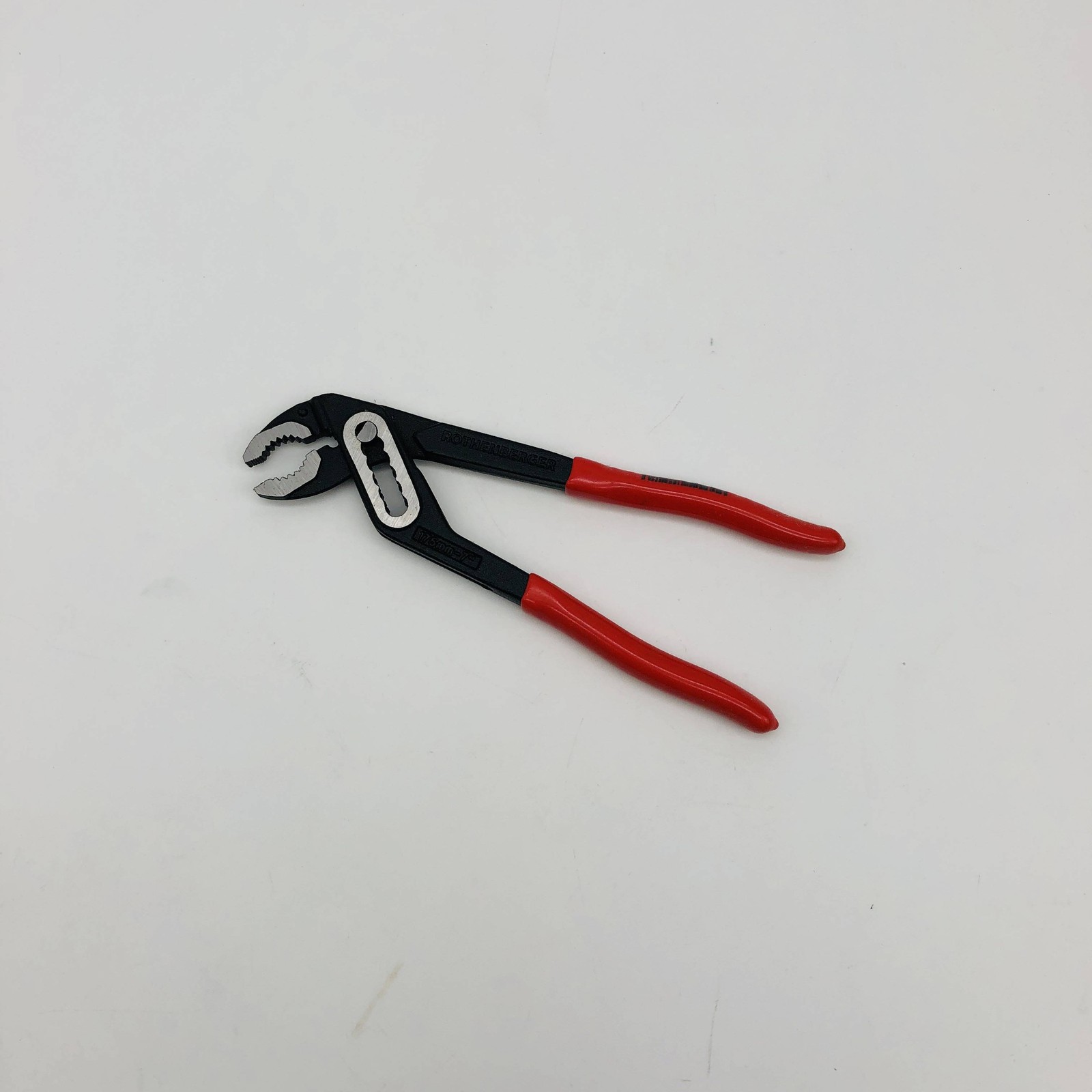 Rothenberger 70521 Insulated Waterpump Pliers 7" Max Pipe 1" Black Water Pump