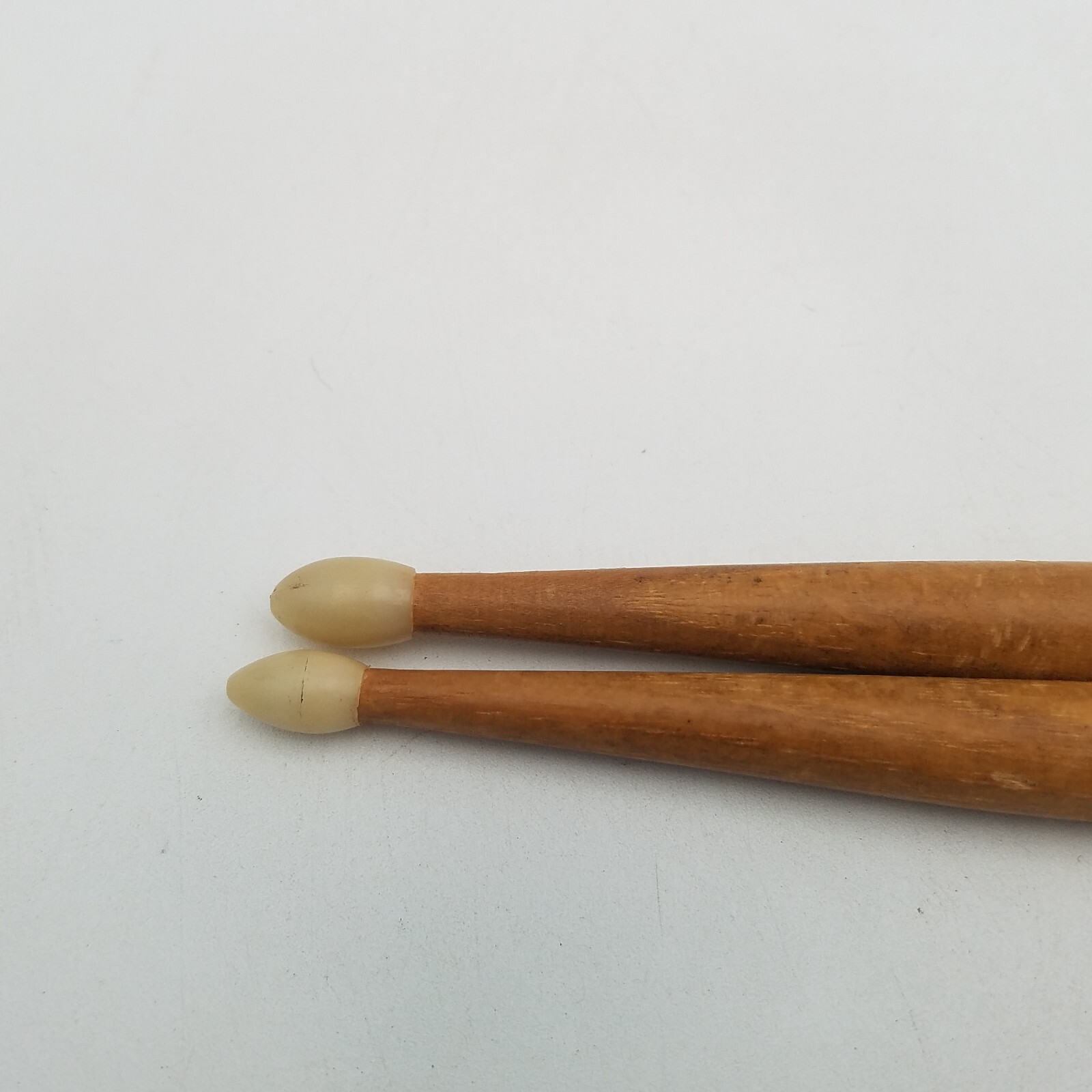 Pair of VTG Sounder 5A Wood Drumsticks 16"