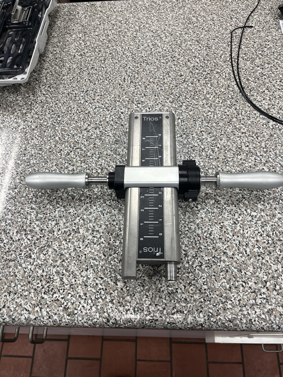 Trios Adjustable Operation OR Table Mount Part 00653
