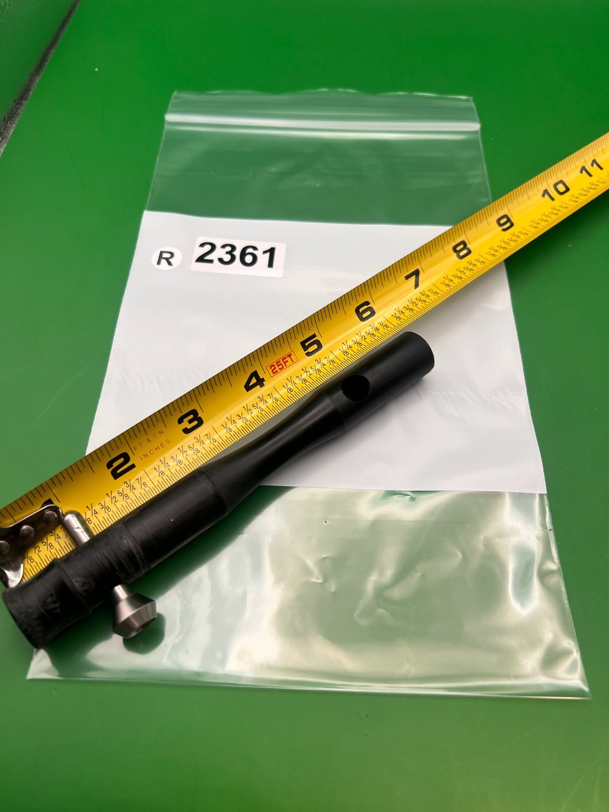 Autococker Bolt