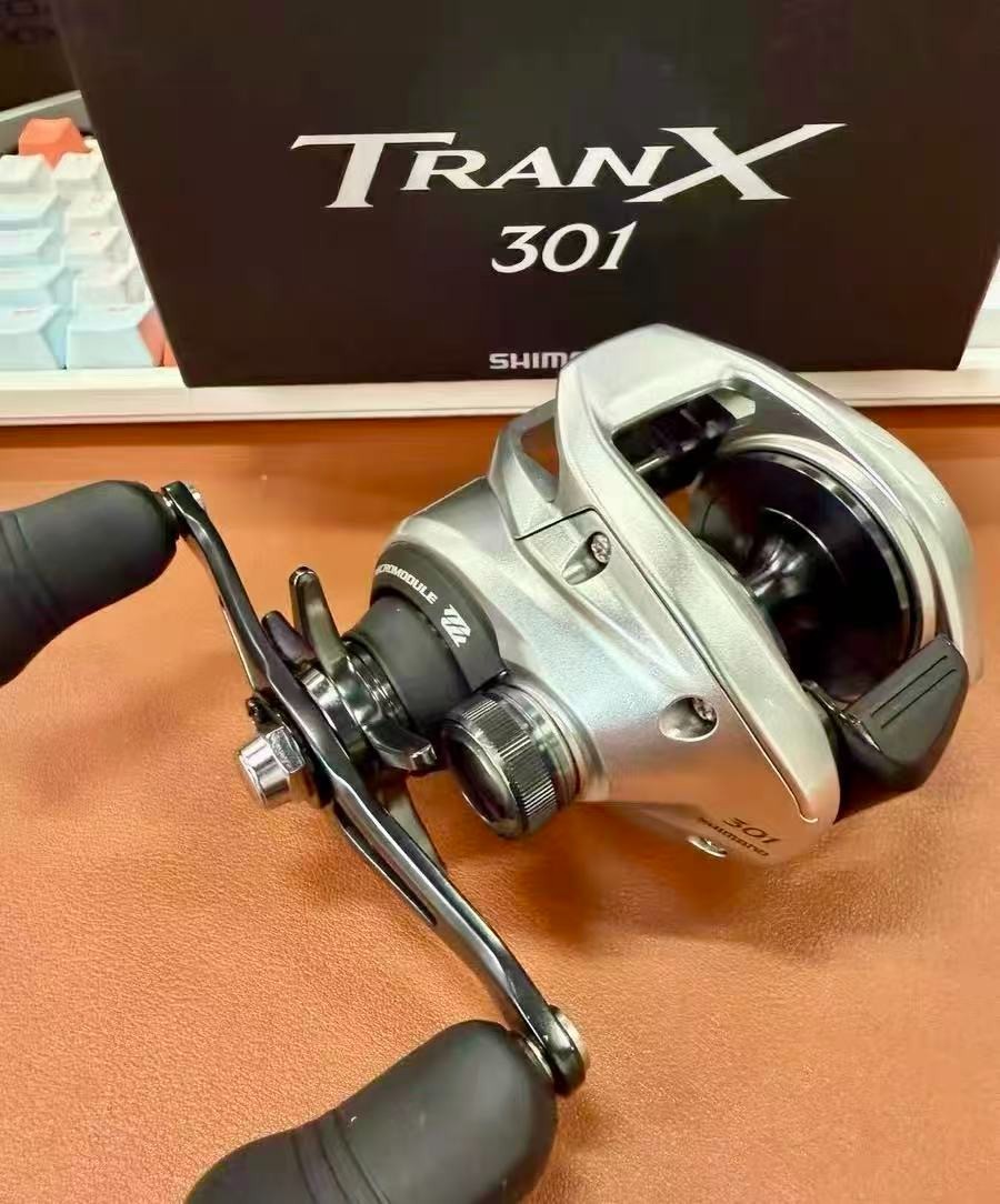 Store DEMO Shimano 2024 Tranx 301 B 5.8:1 Left Hand Casting Fishing Reel