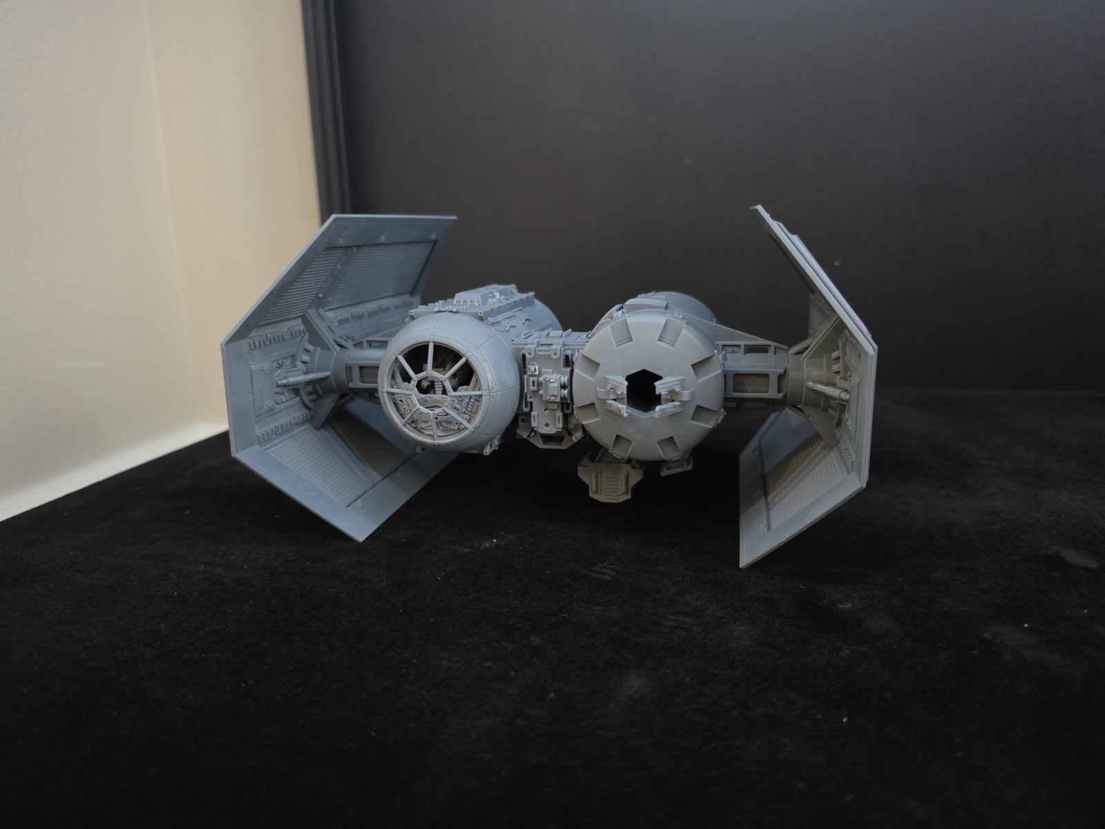 Star Wars 1-48 or 1-35 Scale TIE Bomber TIE/sa Resin Model Kits