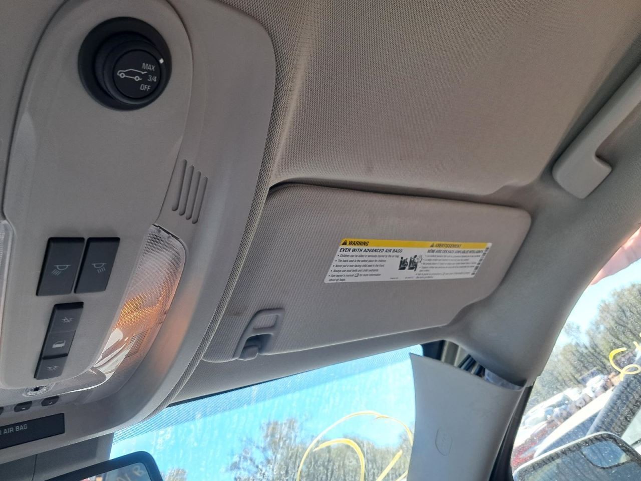 EQUINOX 2014 Glove Box 4831637
