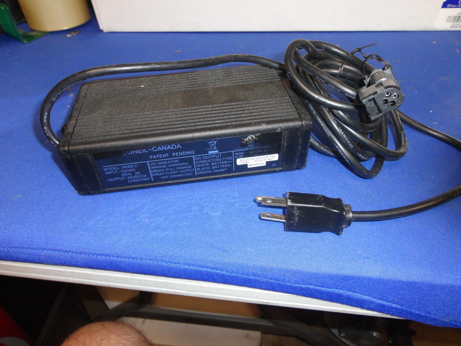 Ferno POWERFlexx+ Powered Ambulance Cot NEW Titanium never used from a college