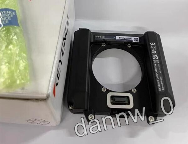 fedexNEW IN BOX KEYENCE IV3-L5C Light Source#