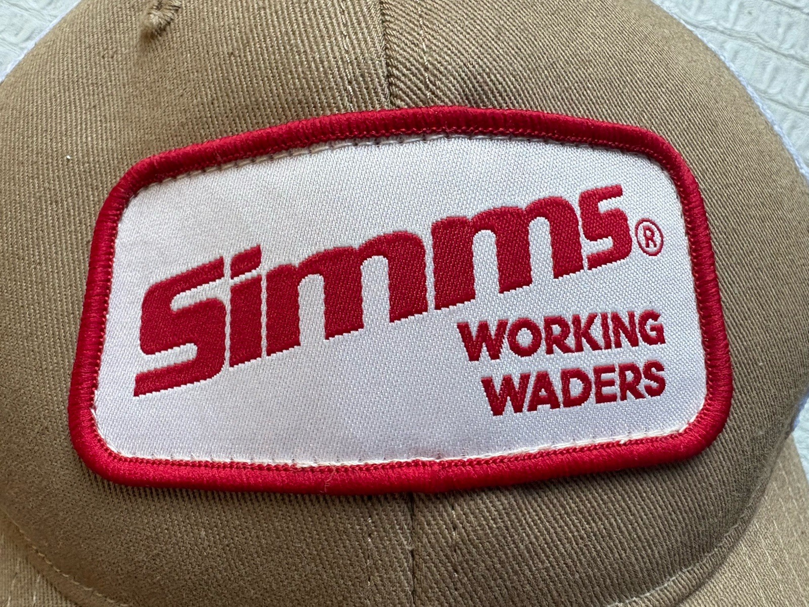SIMMS Fishing Cap Hat SnapBack Working Waders Khaki Cotton White Nylon Mesh FLAW