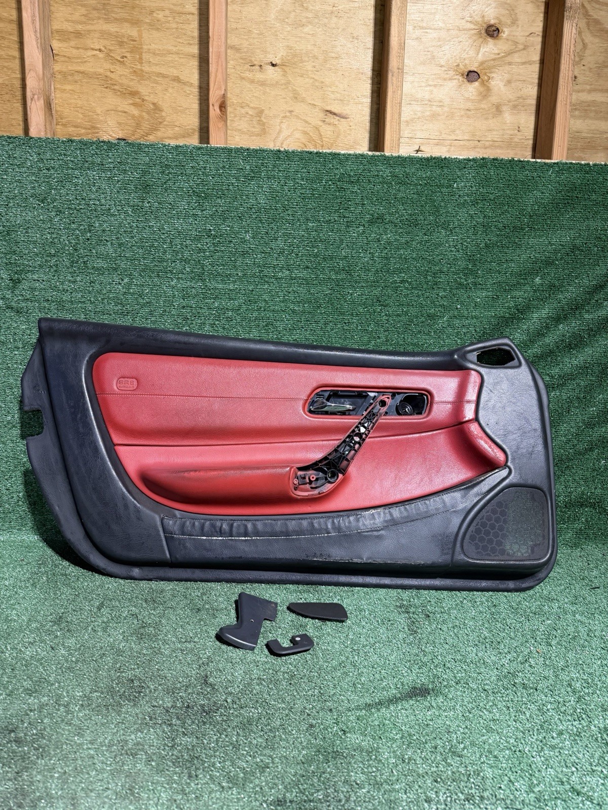 97-04 Mercedes R170 SLK230 SLK320 Front Left Side Interior Door Panel Red OEM