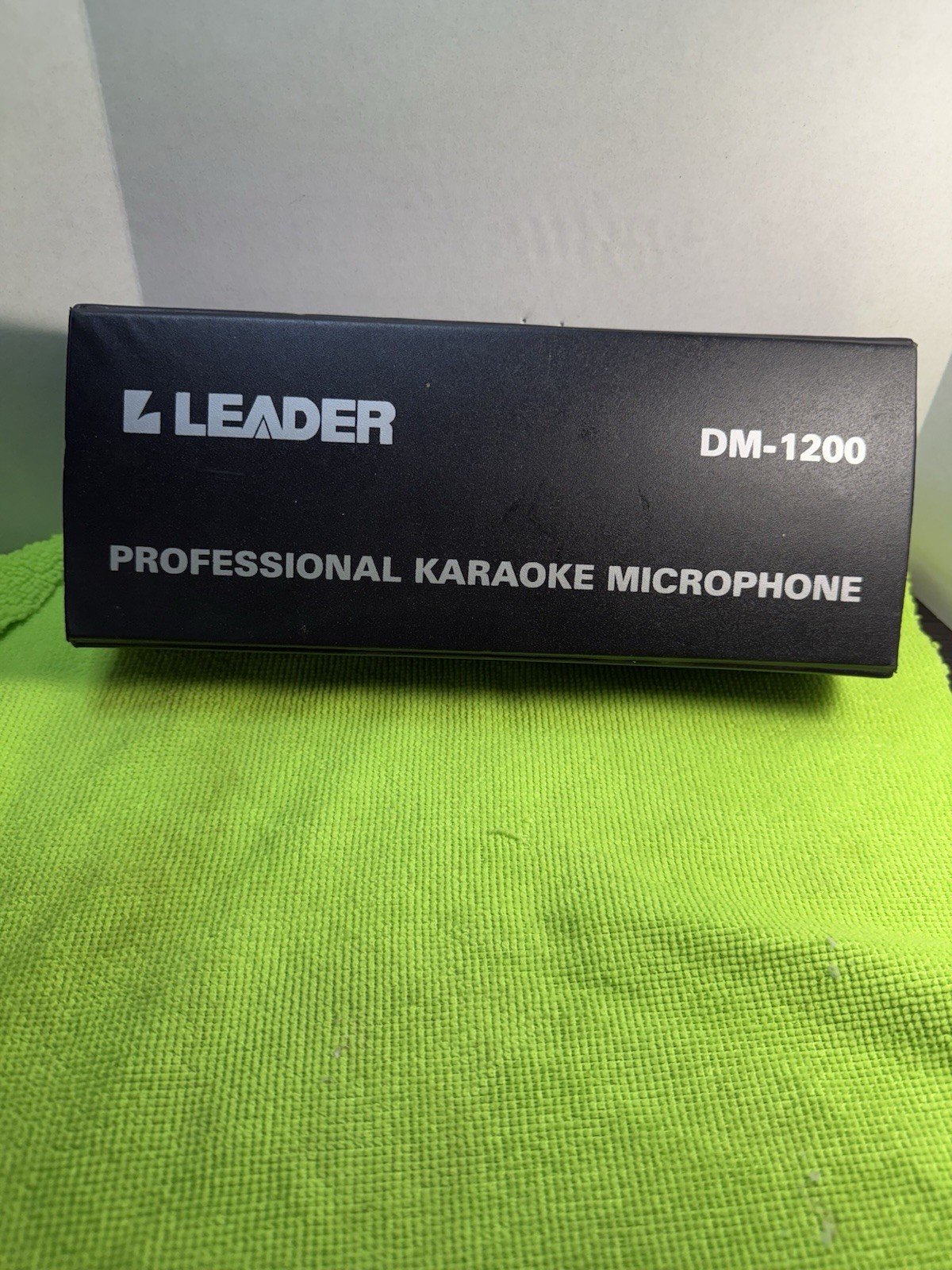 leader professional dynamic microphone dm-1200