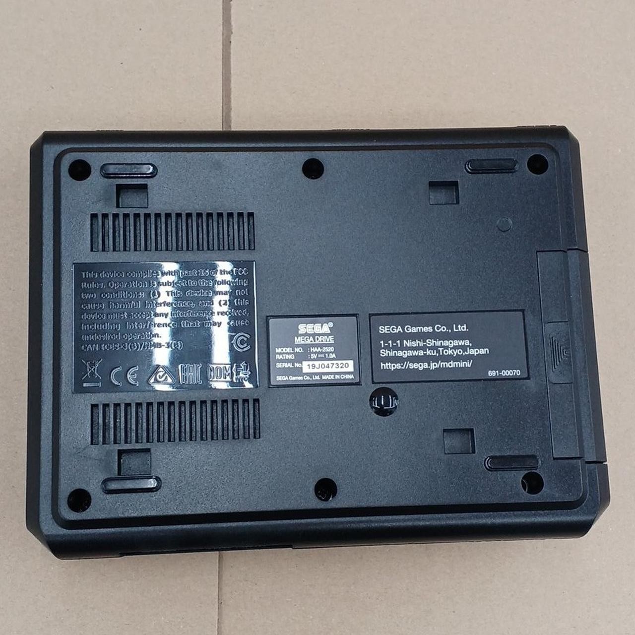 Mega Drive Mini W Model HAA 2520 SEGA