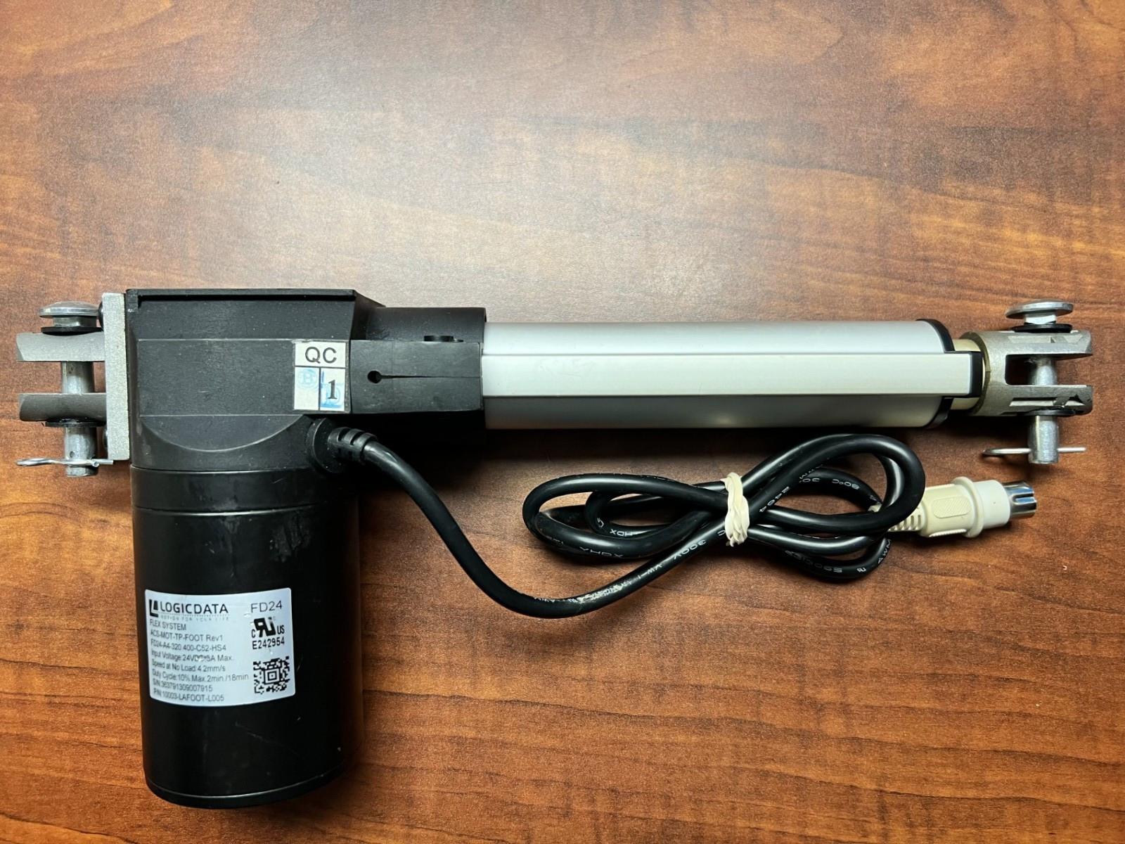 Tempur-Pedic FOOT Motor Actuator - LogicData  FD24-A4-320.400-C52-HS4