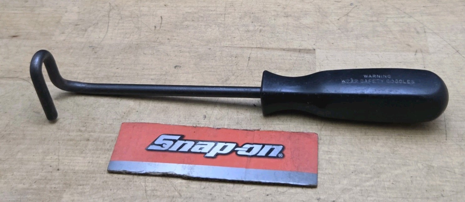 Vintage Snap On B1359A - Black Hard Handle Brake Spring Retainer Spring Tool