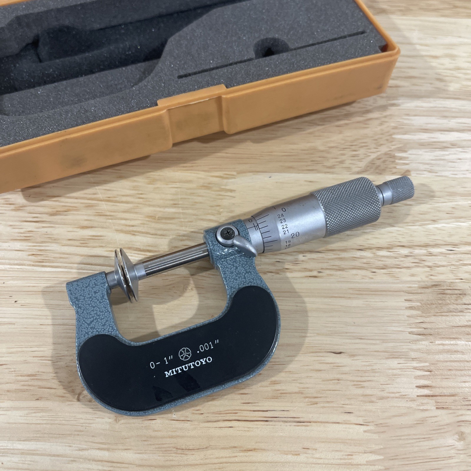 Mitutoyo Disc Outside Micrometer 0 to 1”Range Ratchet Thimble Japan